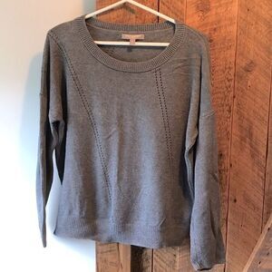 3/30$ Banana republic sweater 